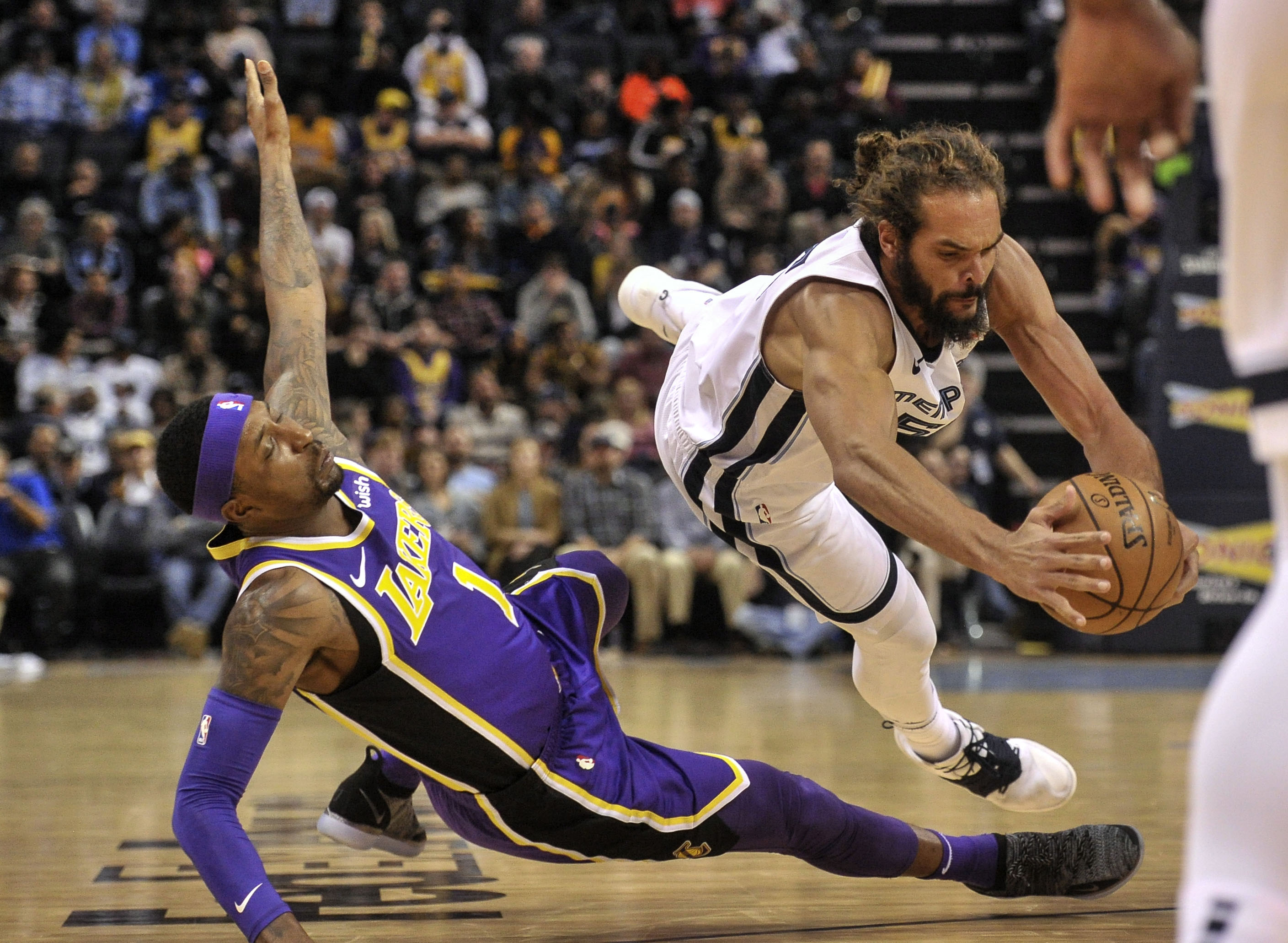 ayx app-Rookie在独行侠比赛中精彩发挥孟菲斯灰熊赛后官宣签约，这一次真的洛杉矶湖人强势反弹备战NBA总决赛的简单介绍-ayx app